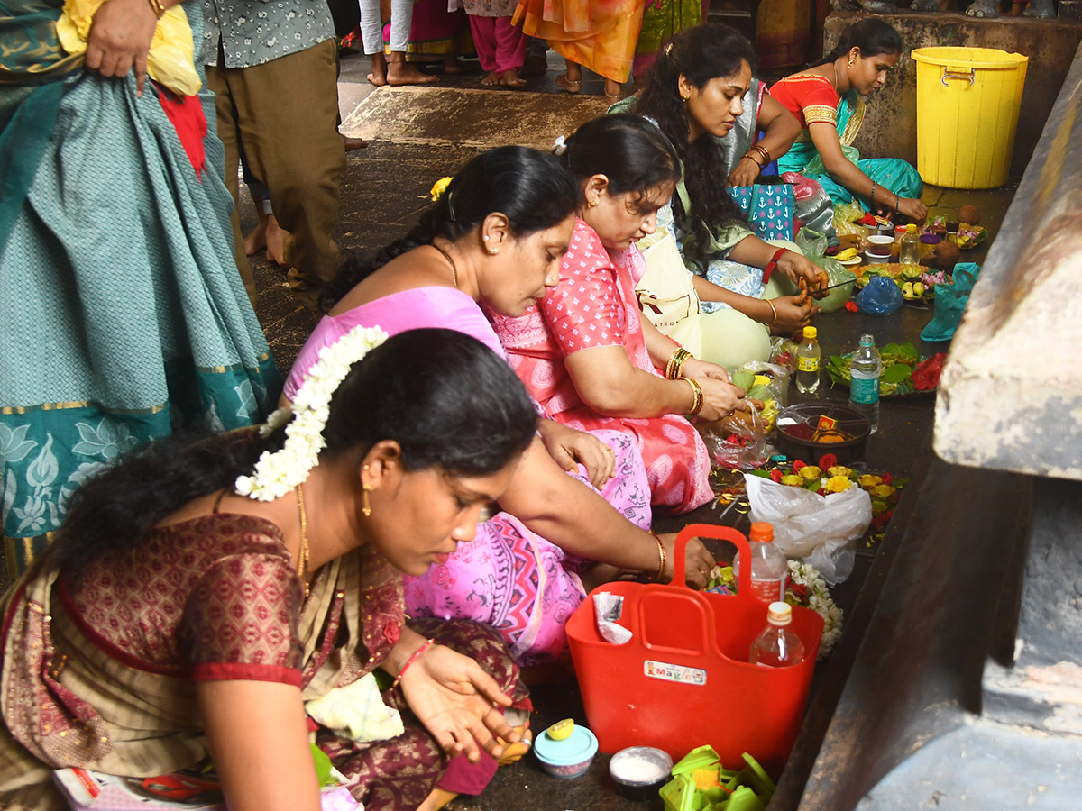 Ashadha_20Mahotsavam_20in_20indrakeeladri_20temple_5.jpg 5
