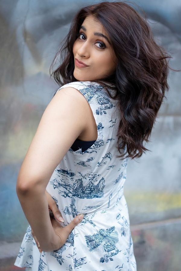 Rashmi-Gautam-4.jpg 5