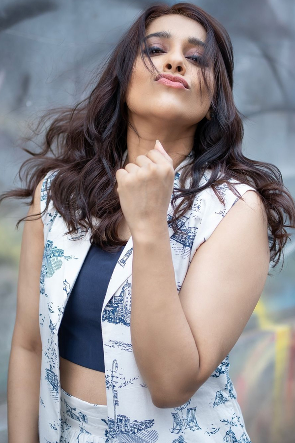 Rashmi-Gautam-5.jpg 6