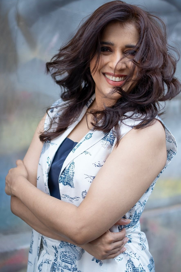 Rashmi-Gautam-9.jpg 10