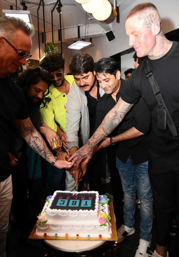 TBC-Luxury-Saloon-Launch-By-Tollywood-Celebreties-Photos-04.jpeg 4