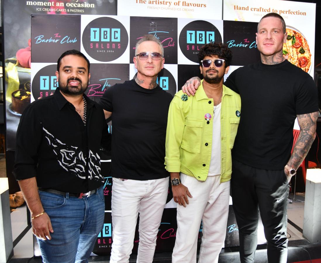 TBC-Luxury-Saloon-Launch-By-Tollywood-Celebreties-Photos-12.jpeg 11