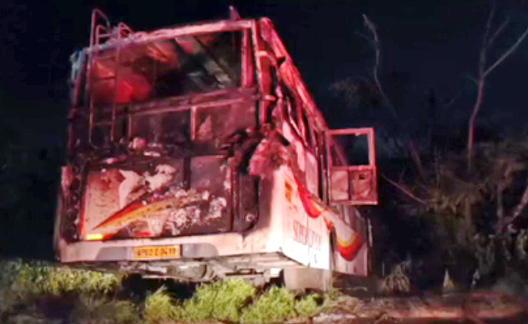 BusAccident-Jadcherla.jpg