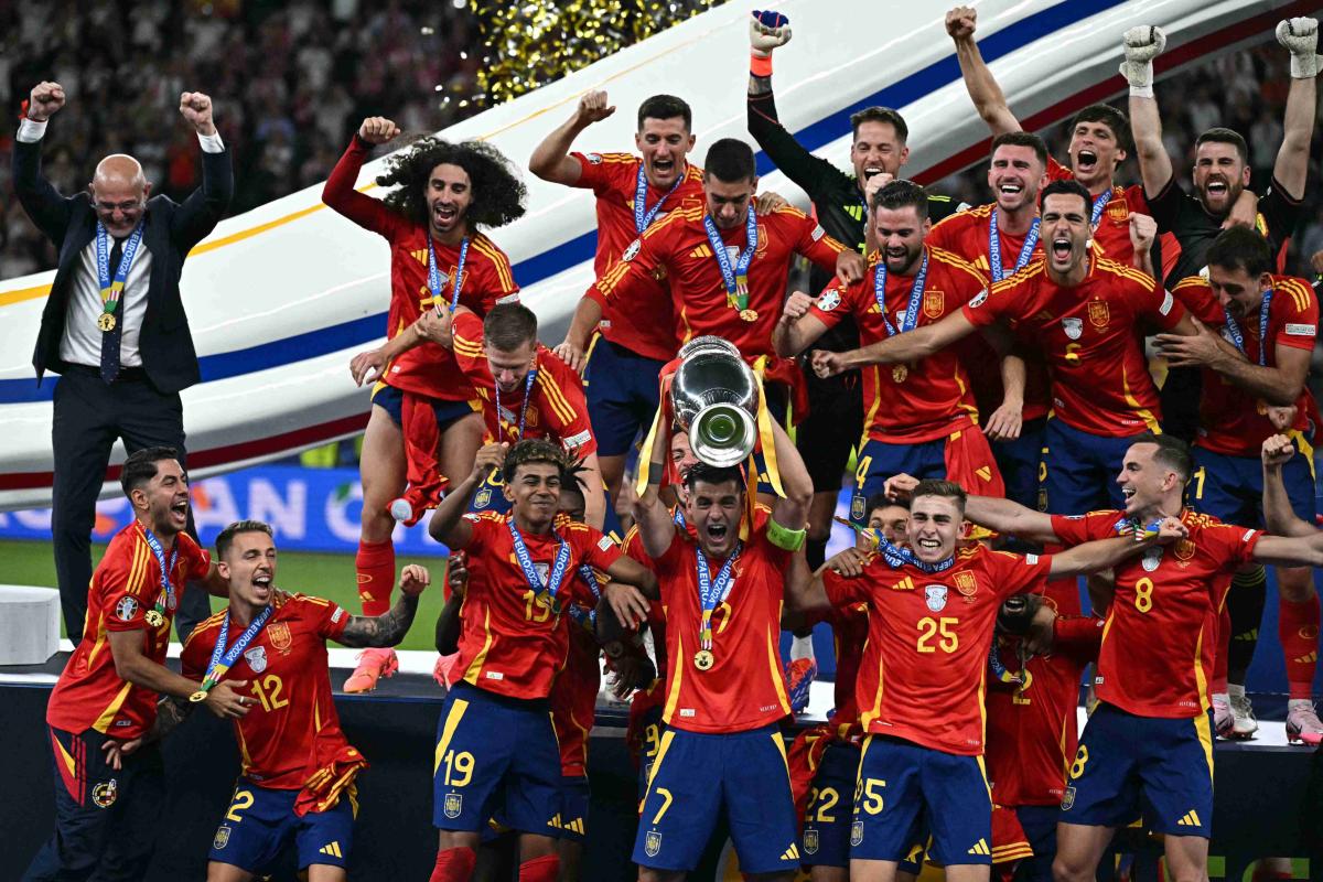 Euro-Champion-Spain-09.jpg 8