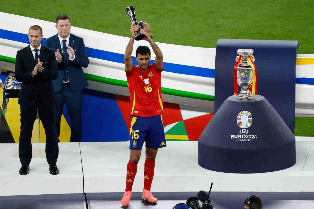 Euro-Champion-Spain-13.jpg 12