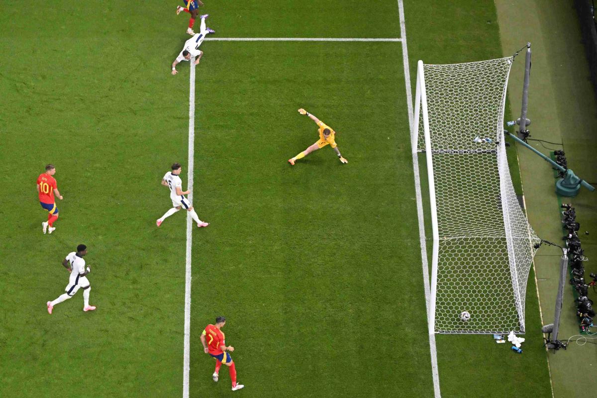 Euro-Champion-Spain-31.jpg 30