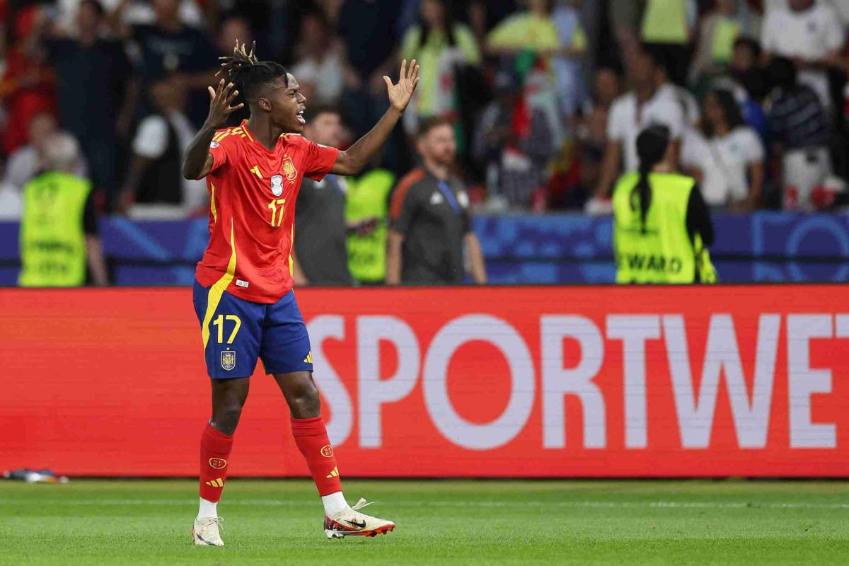 Euro-Champion-Spain-35.jpg 34