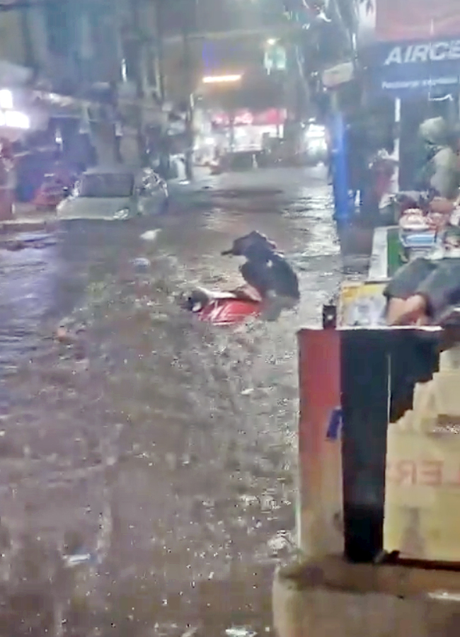HYD-RAINS-06.jpg 5