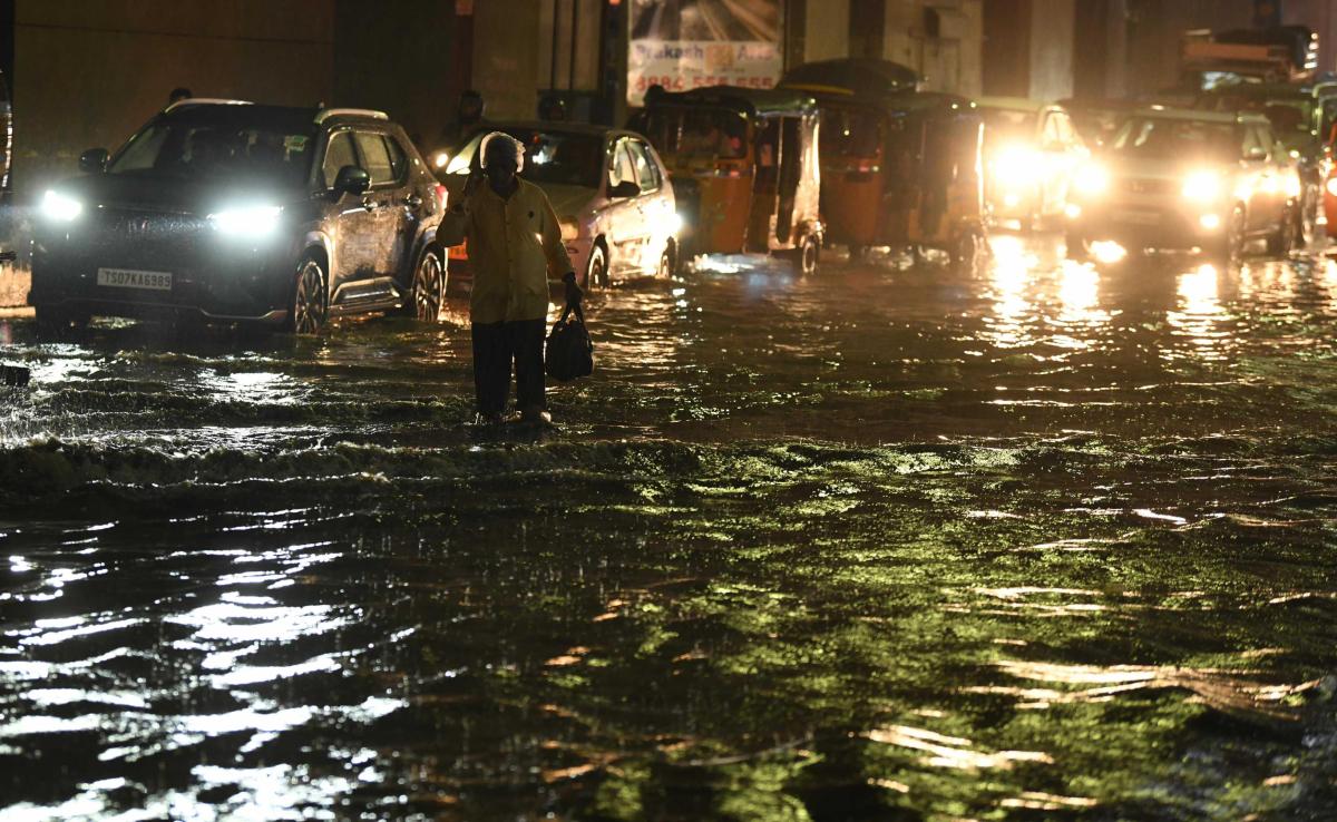 HYD-RAINS-21.jpg 24
