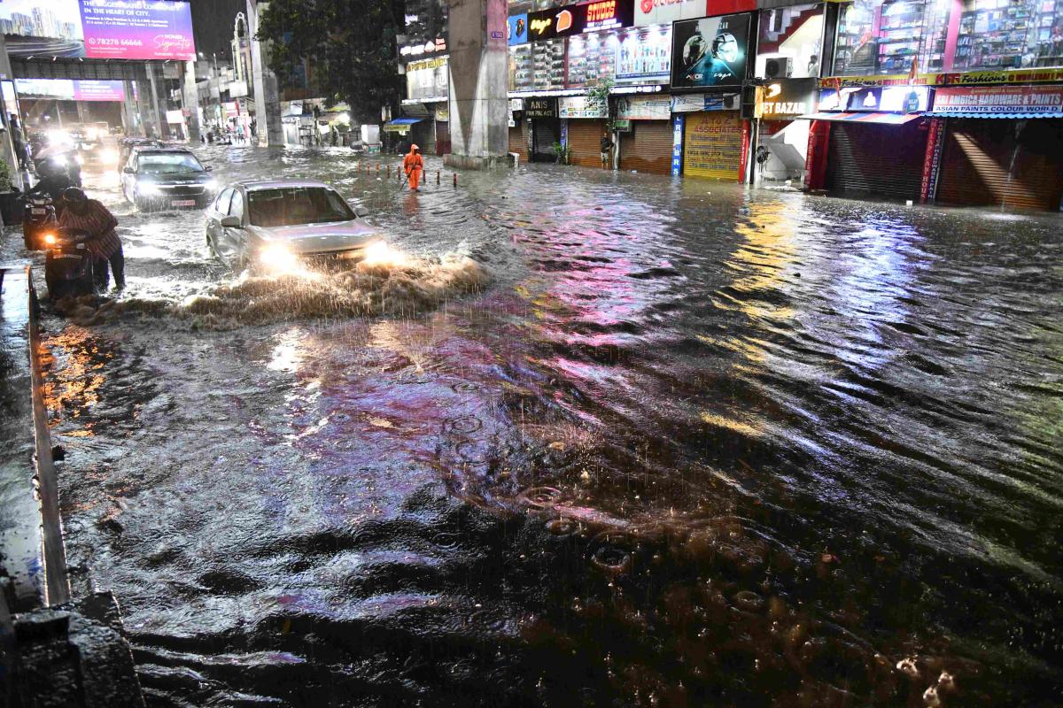 HYD-RAINS-28.jpg 30