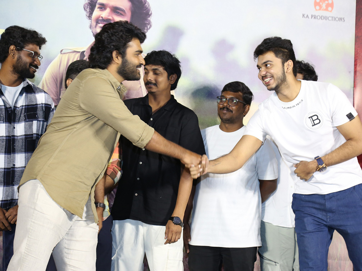 Kiran_20Abbavaram_E2_80_99s_20KA_20Movie_20Teaser_20Launch_20Photo_20Gallery_15.jpg 15
