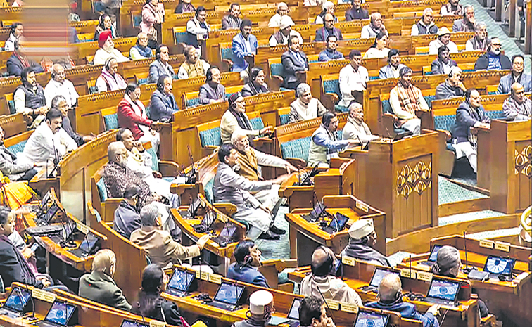 Parliamentarians-during-Pre.jpg