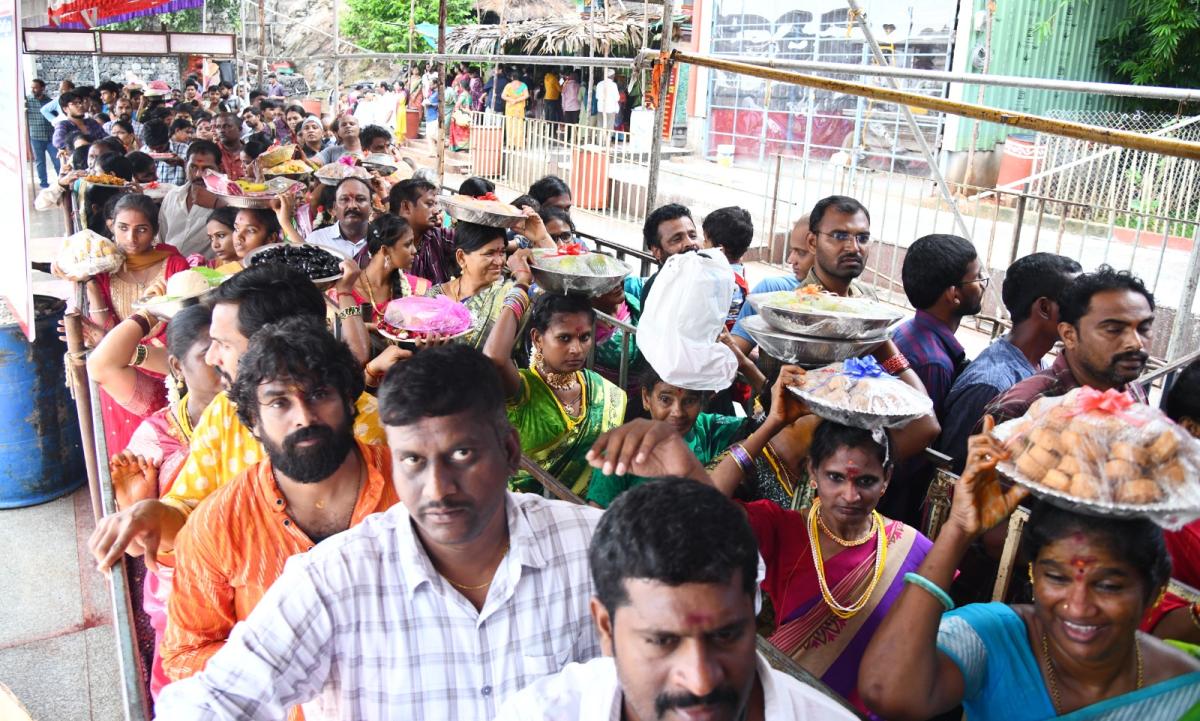 TelanganaBonalu-Durgamma-Vijayawada-05.jpeg 5