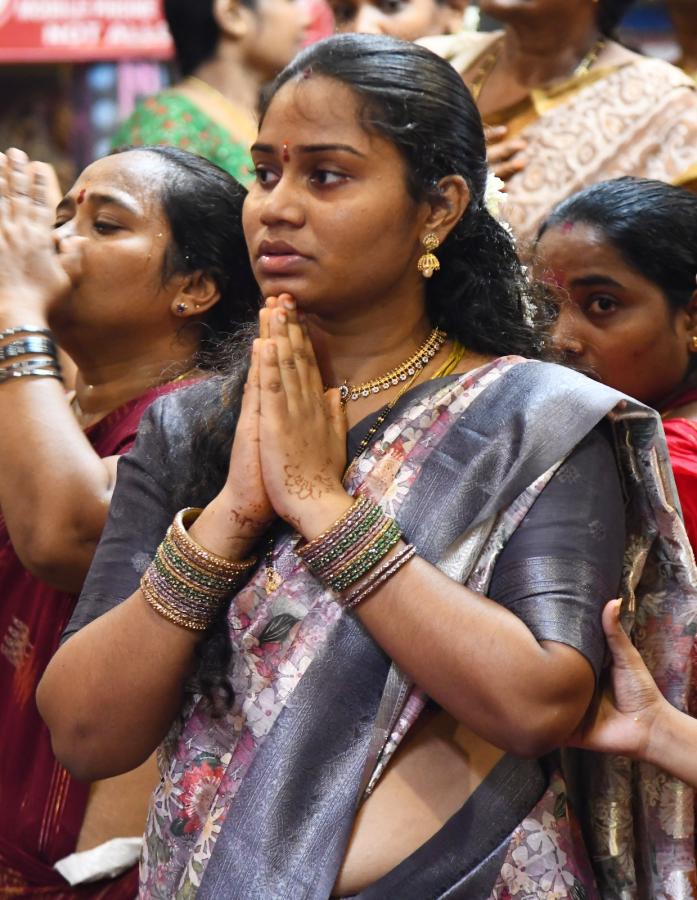 TelanganaBonalu-Durgamma-Vijayawada-17.jpeg 17