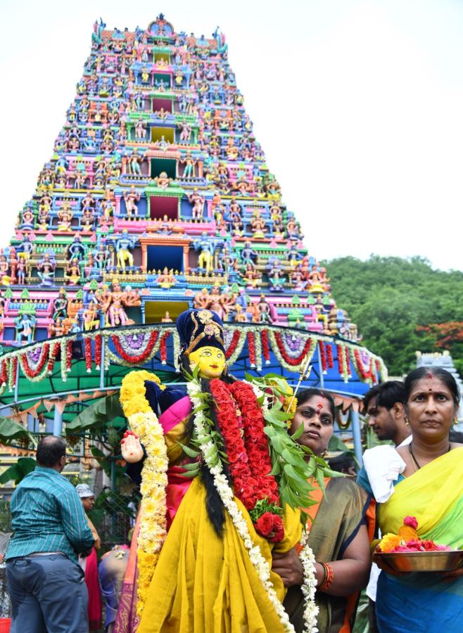 TelanganaBonalu-Durgamma-Vijayawada-30.jpeg 30