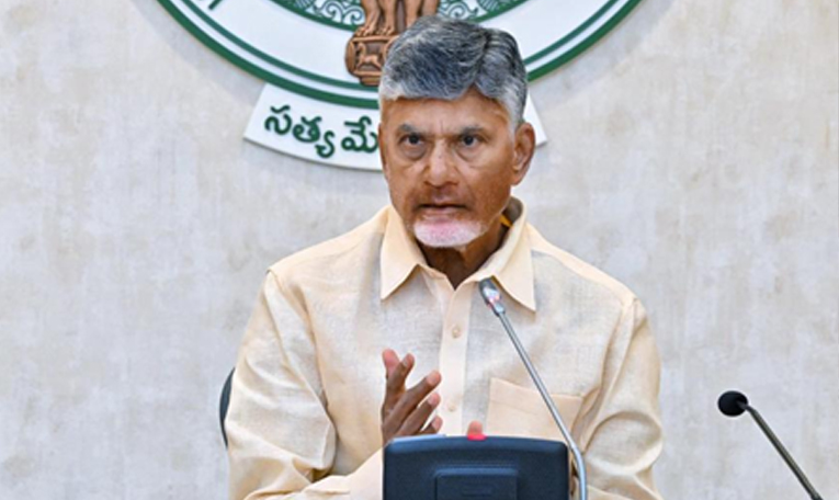 Chandrababu_Warn_Ministers.jpg