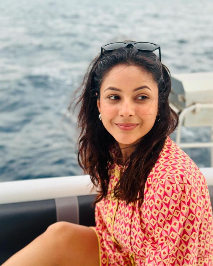 ShehnaazGill-06.jpg 6