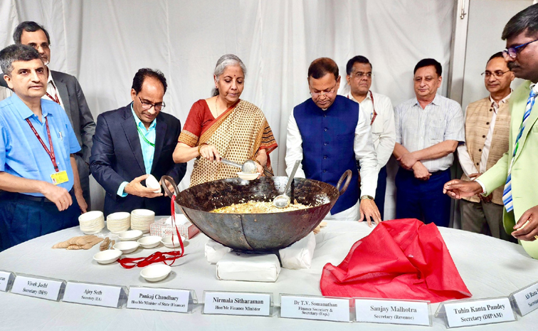 nirmala-sitharaman-halwa-ceremony.jpg