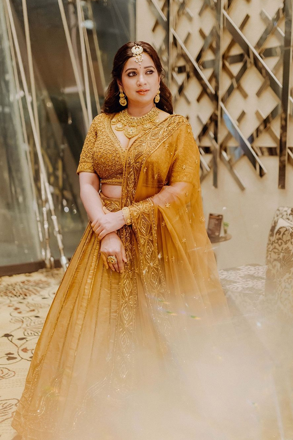 Shreya-Ghoshal-3.jpg 4