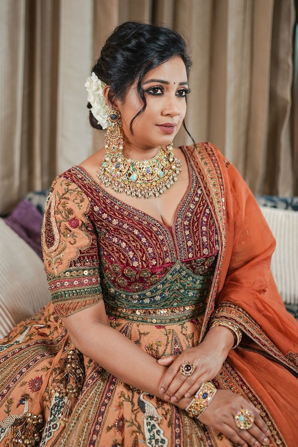 Shreya-Ghoshal-6.jpg 7