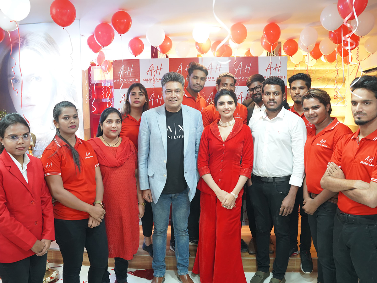 Vijayawada_20Actress_20Varsha_20launched_20Amjad_20Habib_20Premium_20Salon_20Photos__20_281_29.jpg 1
