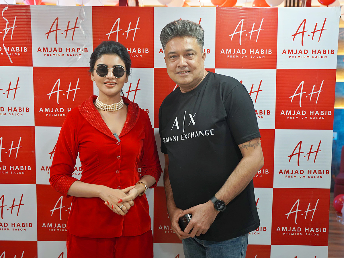 Vijayawada_20Actress_20Varsha_20launched_20Amjad_20Habib_20Premium_20Salon_20Photos__20_284_29.jpg 4