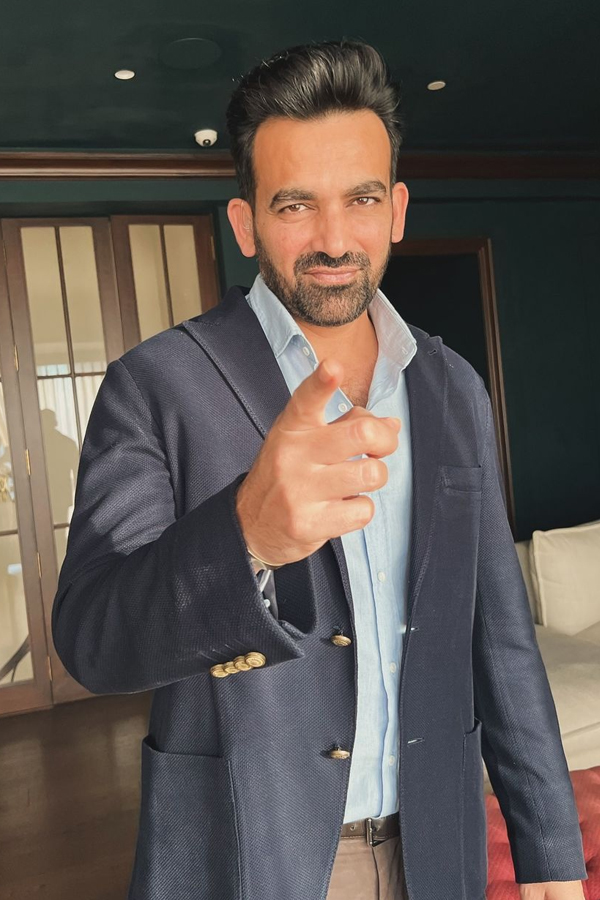 Zaheer-Khan_Sagarika-Ghatge-6.jpg 7