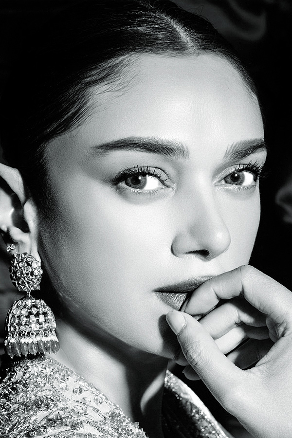Aditi_20Rao_20Hydari_20Latest_20photos_20_286_29.jpg 8