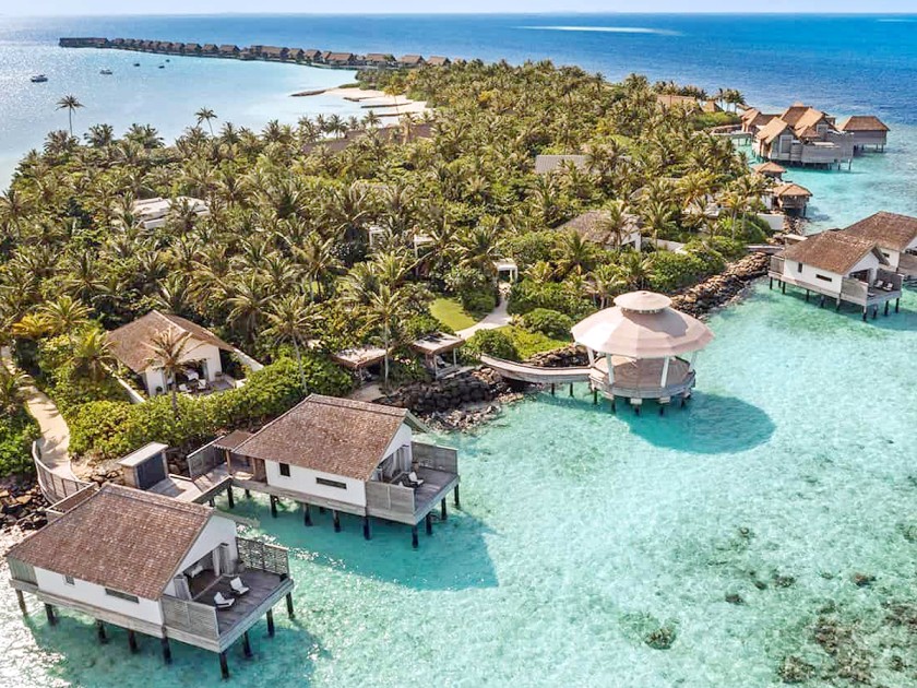 10-Waldorf-Astoria-Maldives.jpg 11