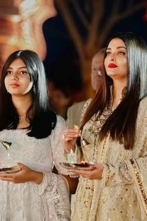 Aishwarya_20Rai_20and_20daughter_20Aaradhya_20Latest_20photos_20Goes_20Viral_20In_20Social_20Media_20_2821_29.jpg 28