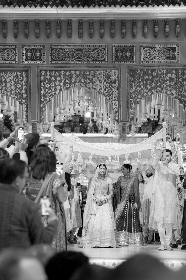 Radhika-Merchant_Anant-Ambani_Wedding-Pics-9.jpg 10