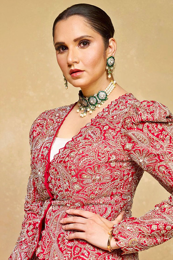 2_10_0.jpg 3