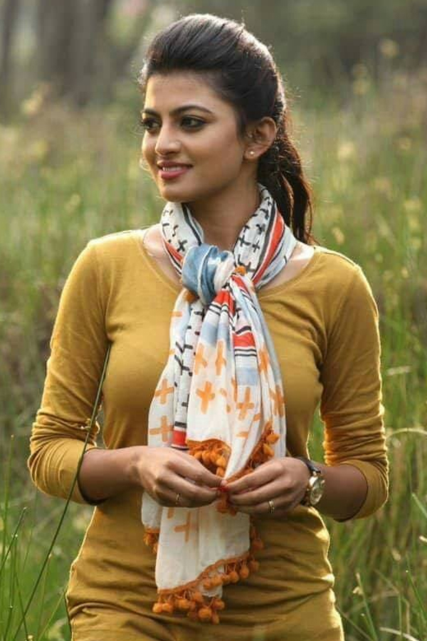 Anandhi-1.jpg 2
