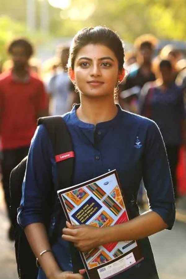 Anandhi-11.jpg 11