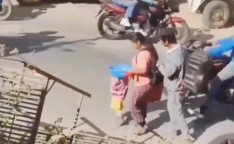 Child-Blind-Parents_Viral-Video.jpg