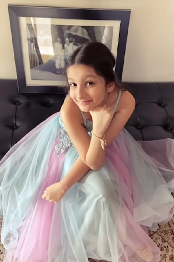Sitara-Ghattamaneni-7.jpg 8
