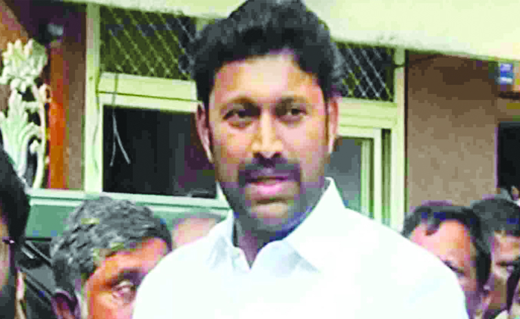 avinash.jpg