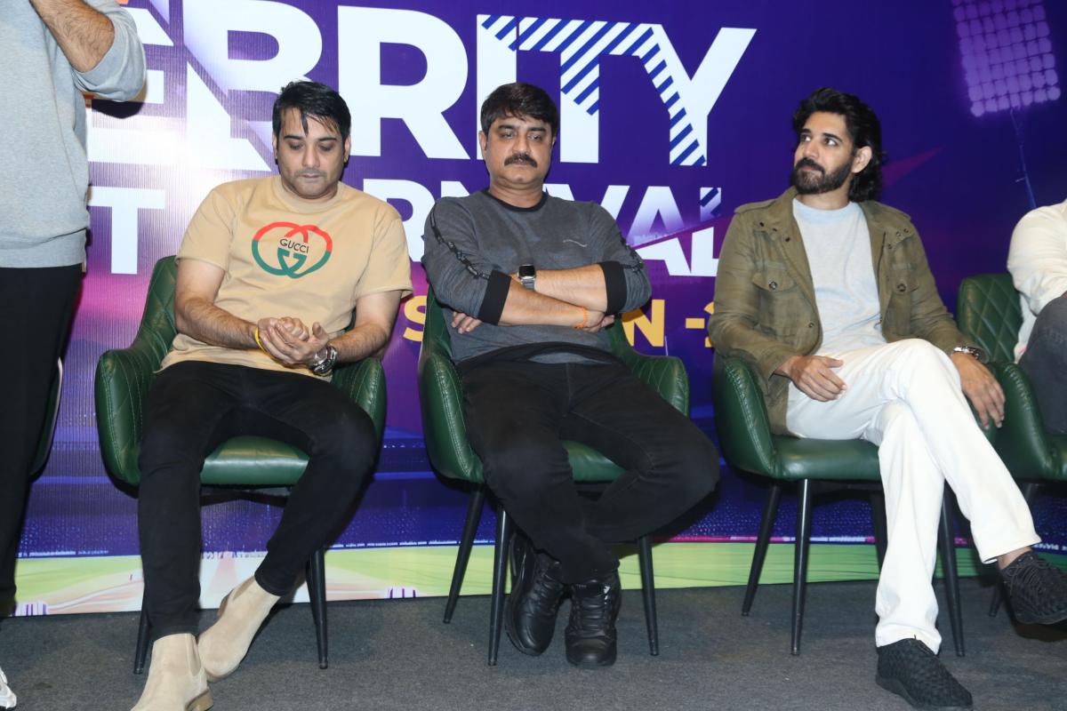 Celebrity-Cricket-Carnival-09.JPG 9