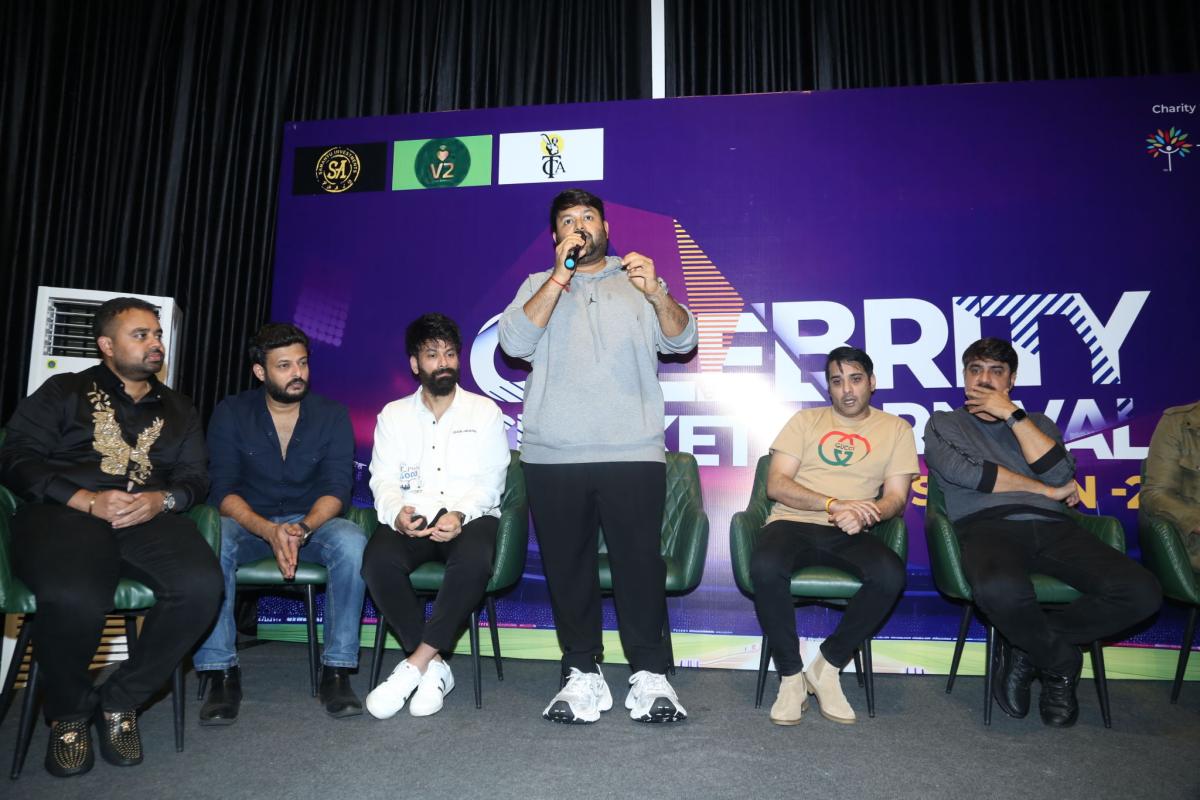 Celebrity-Cricket-Carnival-10.JPG 10