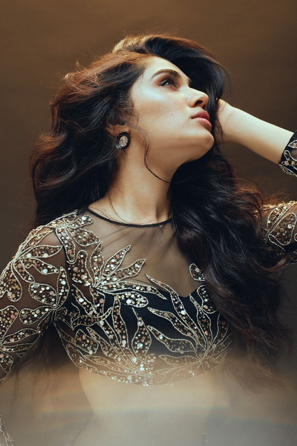 Krithi-Shetty-11.jpg 12