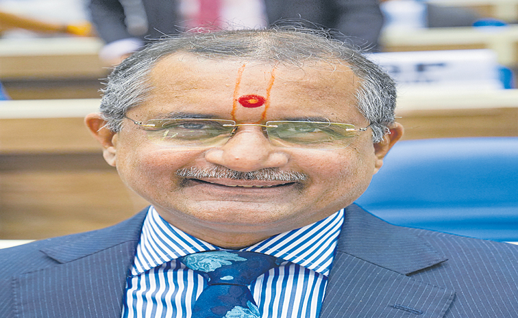 MANOJ-SONI.jpg
