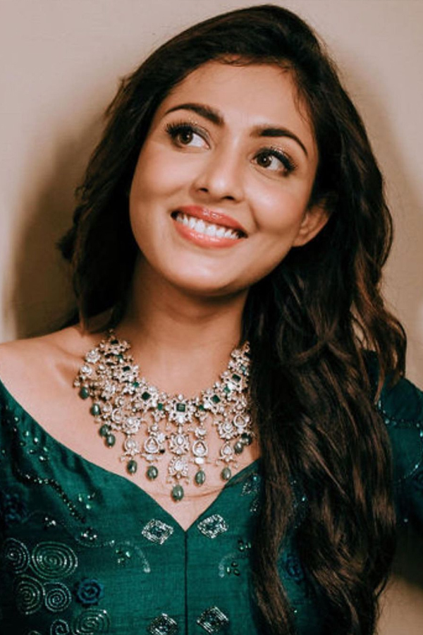 Madhu-Shalini-11.jpg 12