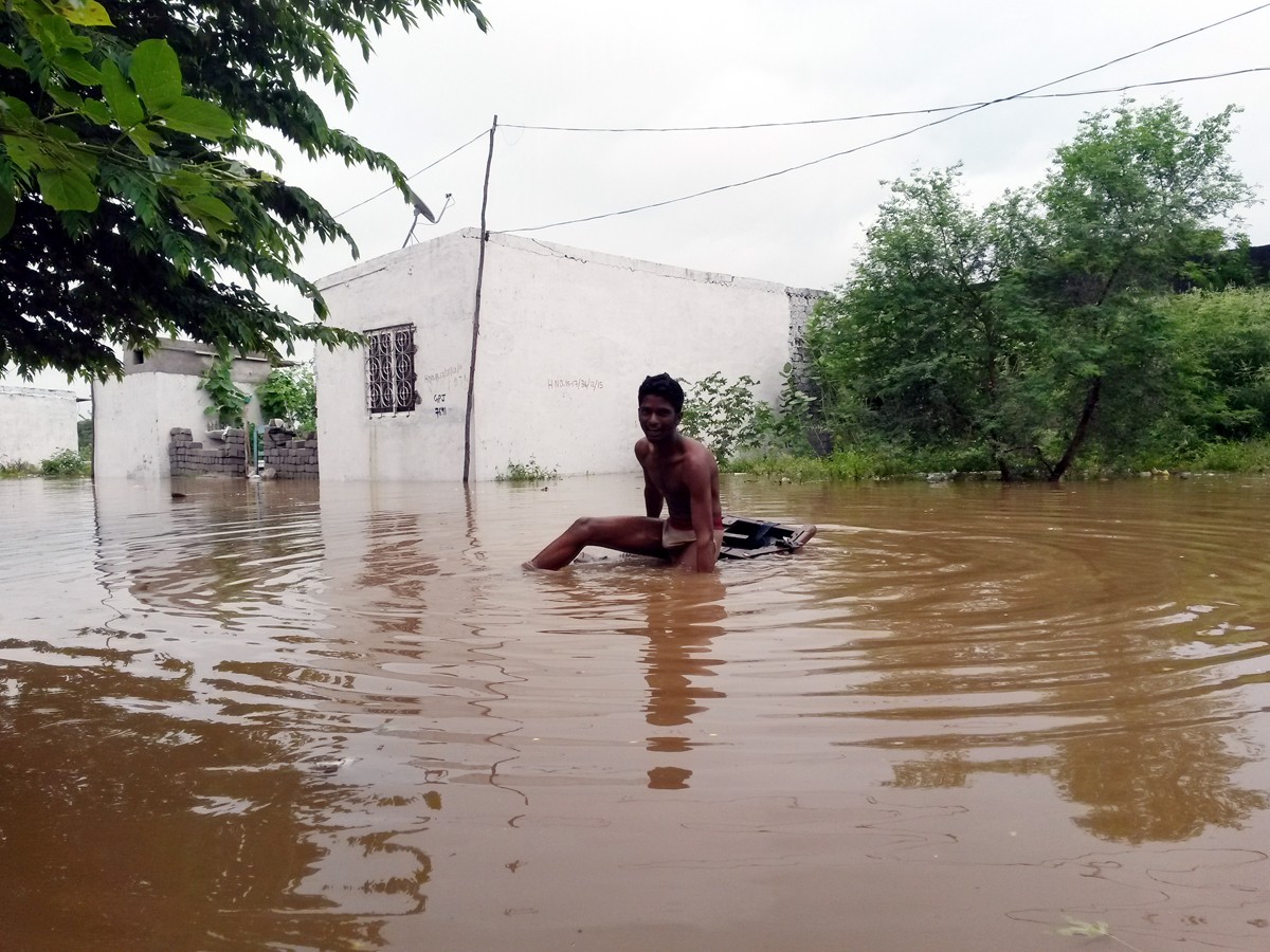 Rains-10.jpg 11