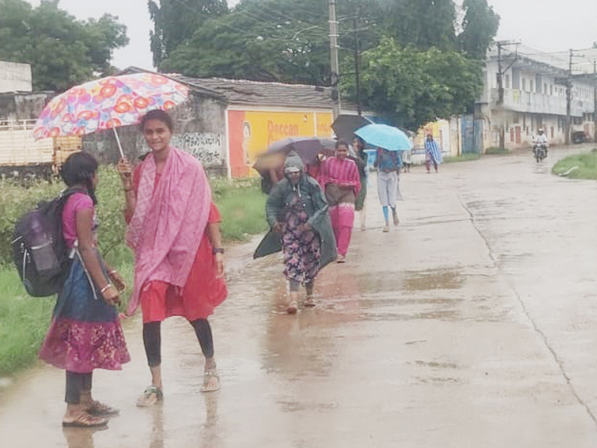 Rains-18.jpg 19