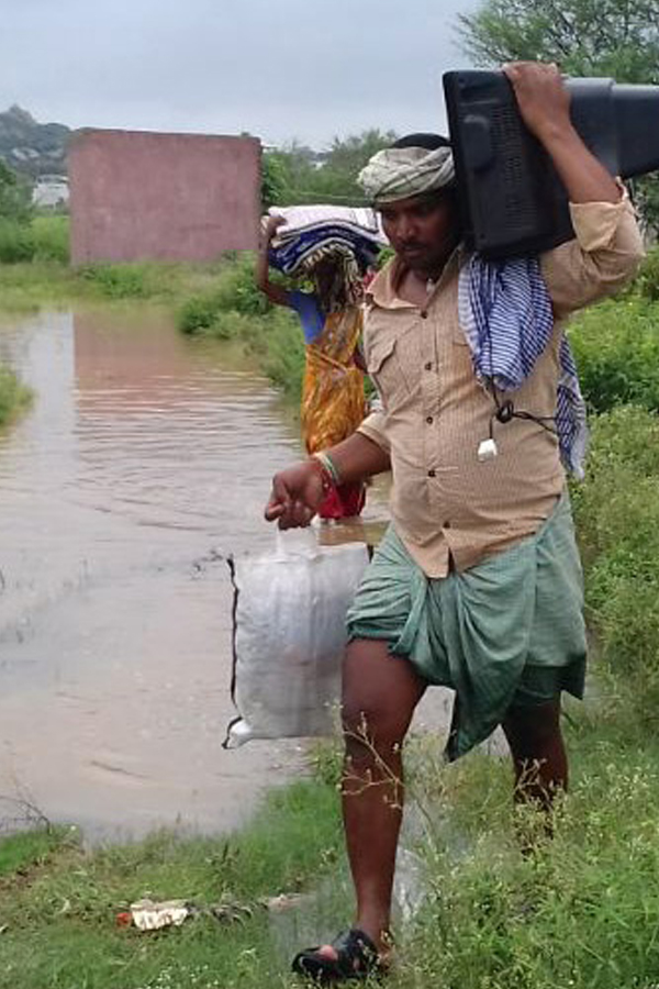 Rains-20.jpg 21