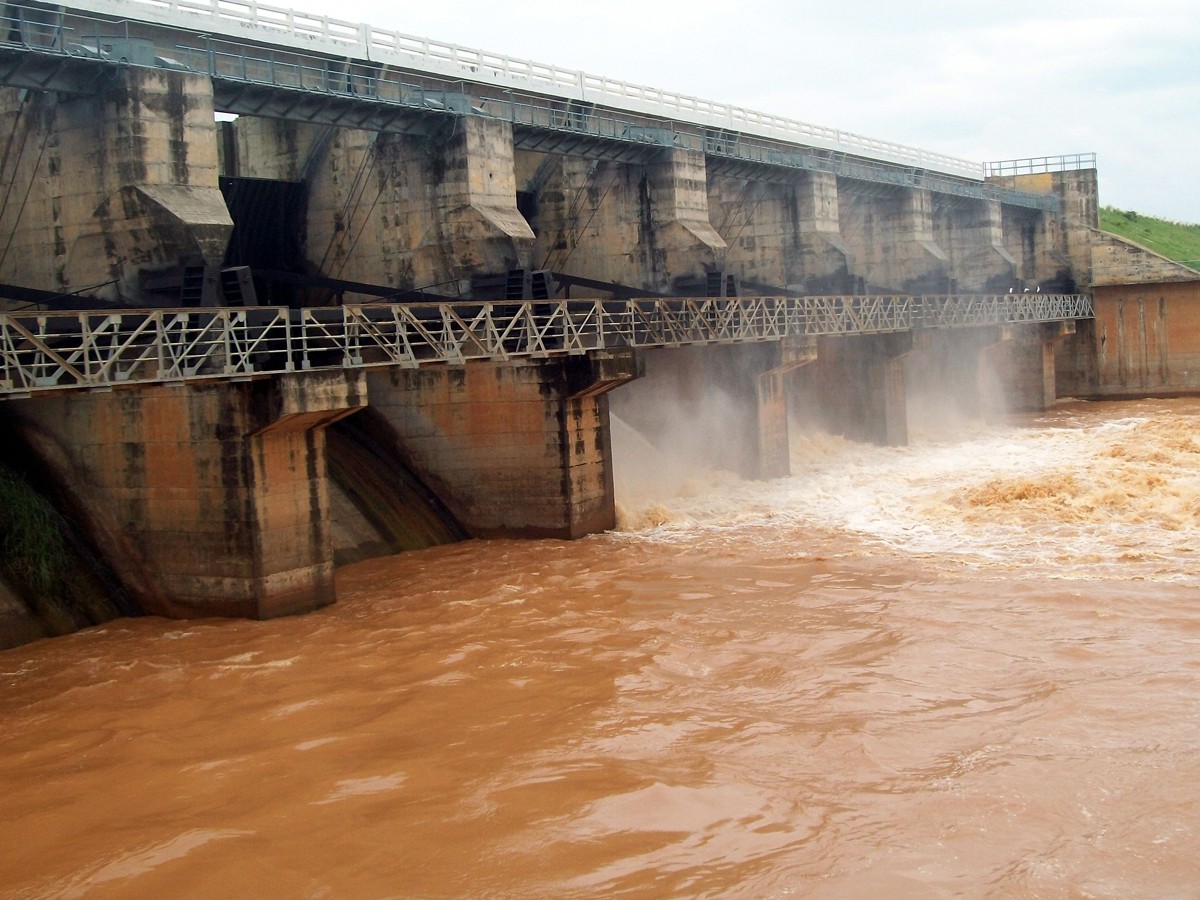 Rains-28.jpg 29