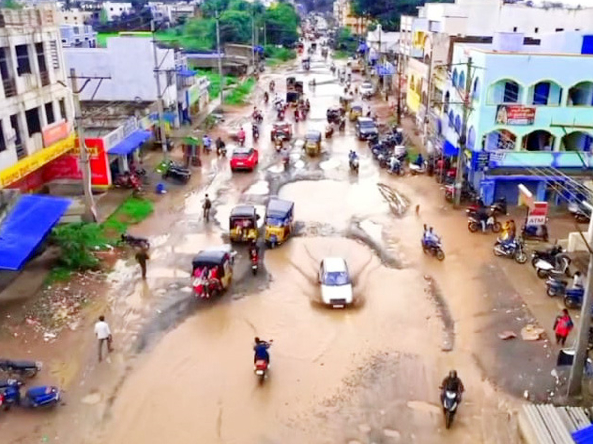 Rains-40.jpg 41