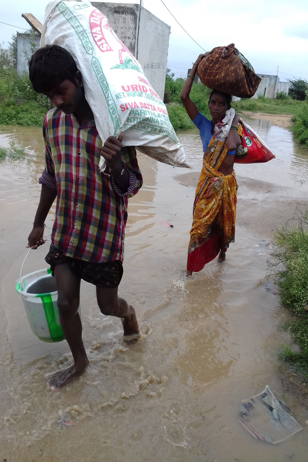 Rains-7.jpg 8