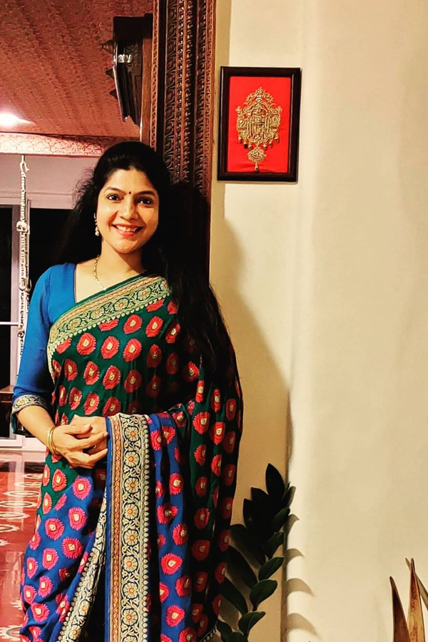 Vasuki-Anand-12.jpg 13