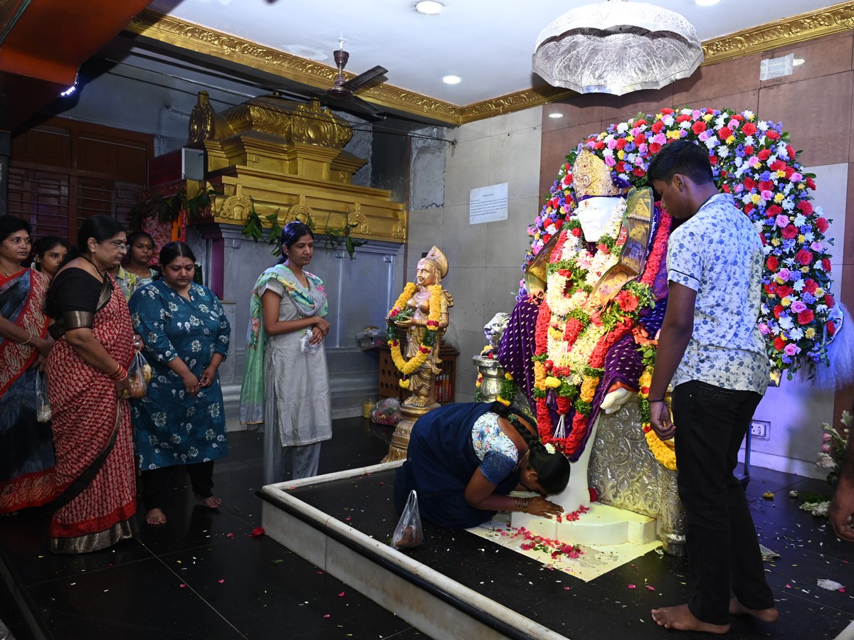 Guru-Purnima-1.jpg 2